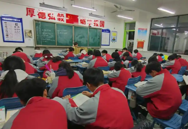 理念变得可感可触收获实在是太大了展望未来学前教育将全力打